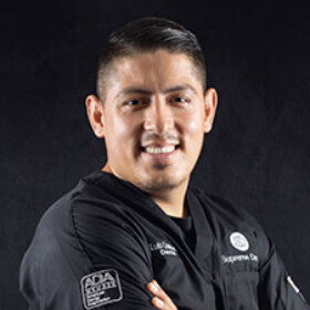 dr-luis-quintero-supreme-dental-clinic