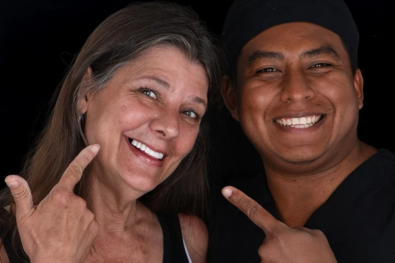 Dental tourism success with Dental Implants in Mexico at Clinic in Cancun